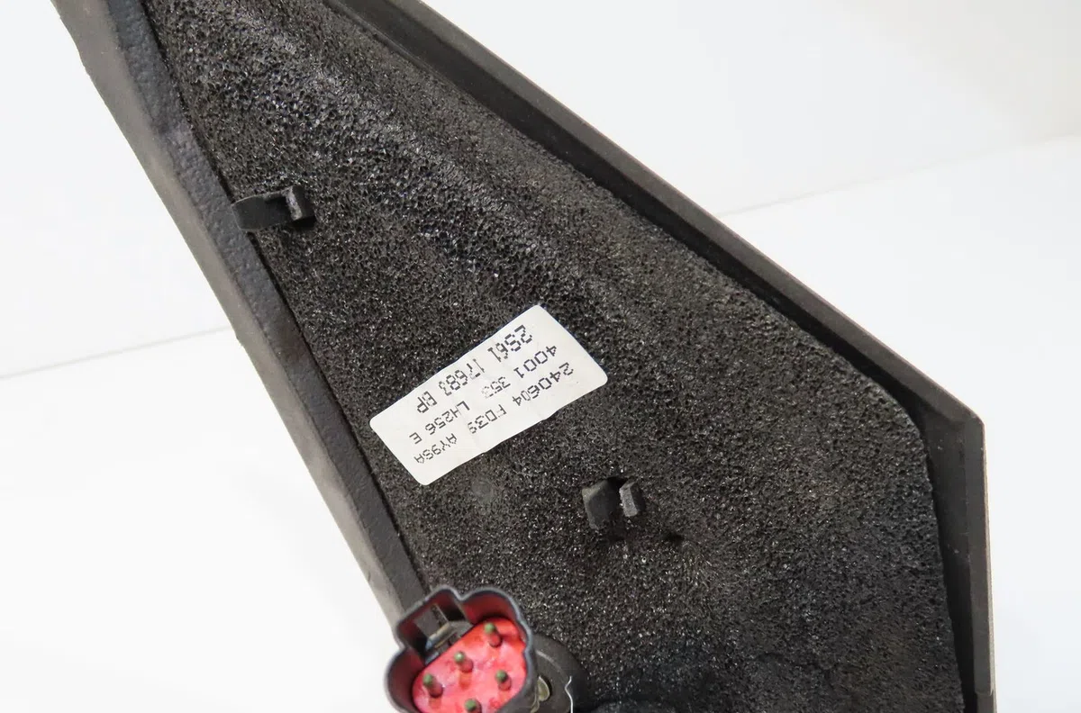 Retroviseur exterieur electrique gauche FORD FIESTA V 2004 occasion