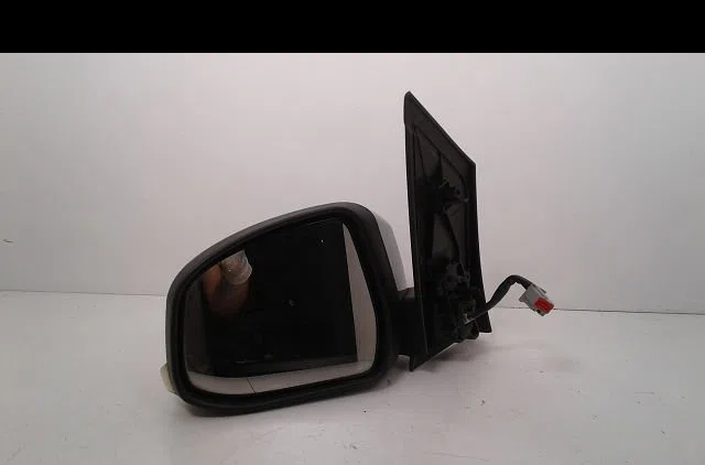 Retroviseur exterieur electrique gauche Ford FOCUS II A trois volumes (DB_, FCH, DH) 1.8 tdci (2005-2012) occasion