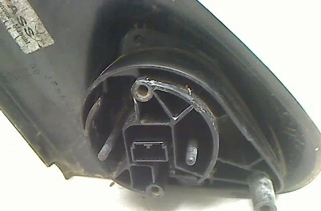 Retroviseur exterieur electrique gauche LAND ROVER FREELAND. occasion