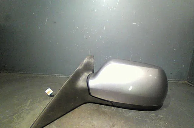 Retroviseur exterieur electrique gauche Mazda 6 Hatchback (GG) 2.0 di (gg14) (2002-2007) occasion