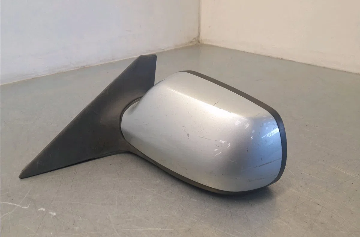 Retroviseur exterieur electrique gauche Mazda 6 Station Wagon (GY) 2.0 di (gy19) (2002-2005) occasion
