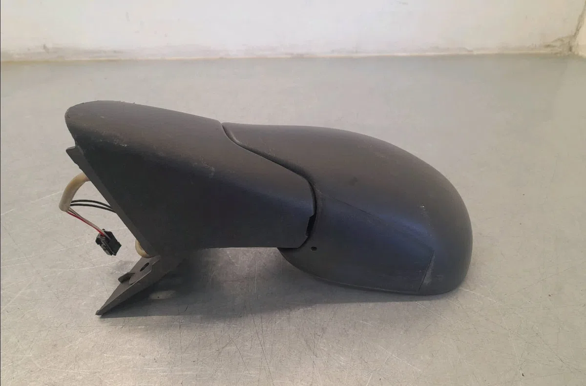Retroviseur exterieur electrique gauche PEUGEOT 1007  1.4i occasion