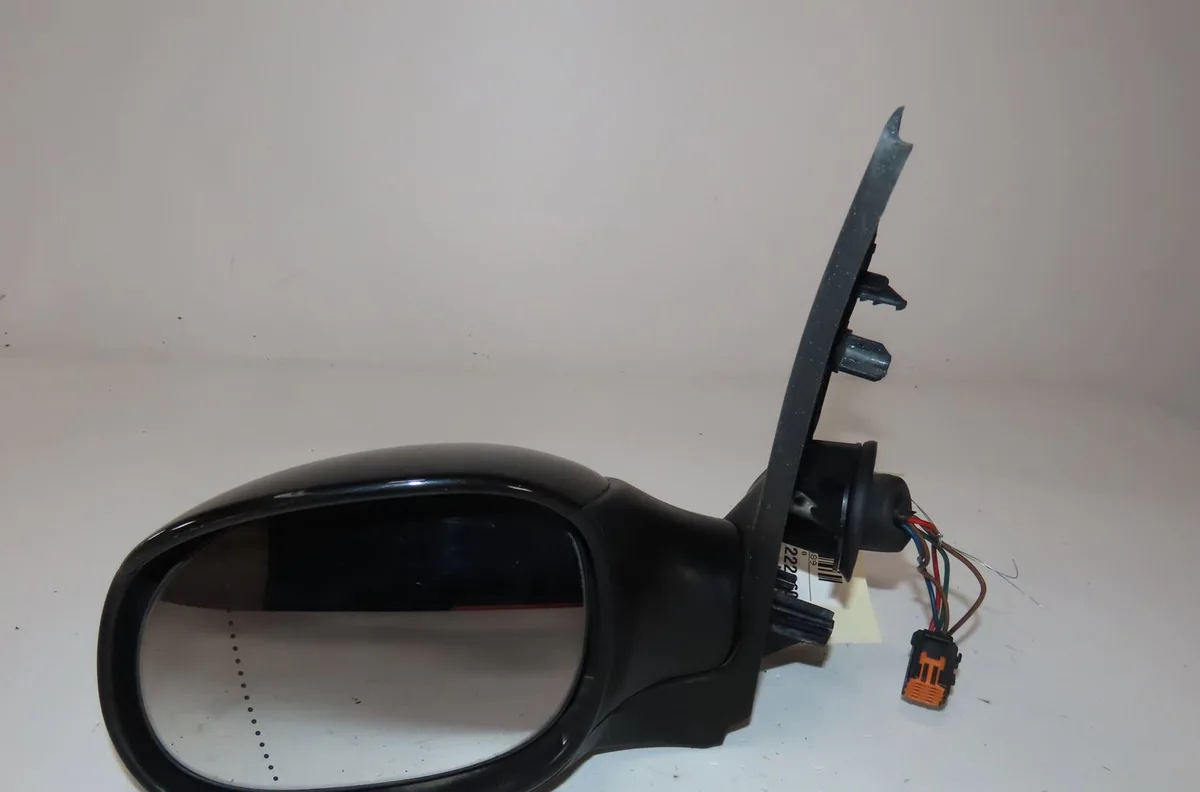 Retroviseur exterieur electrique gauche Peugeot 206 (2L_, 2M_) 1.4 i (2010-2013) occasion