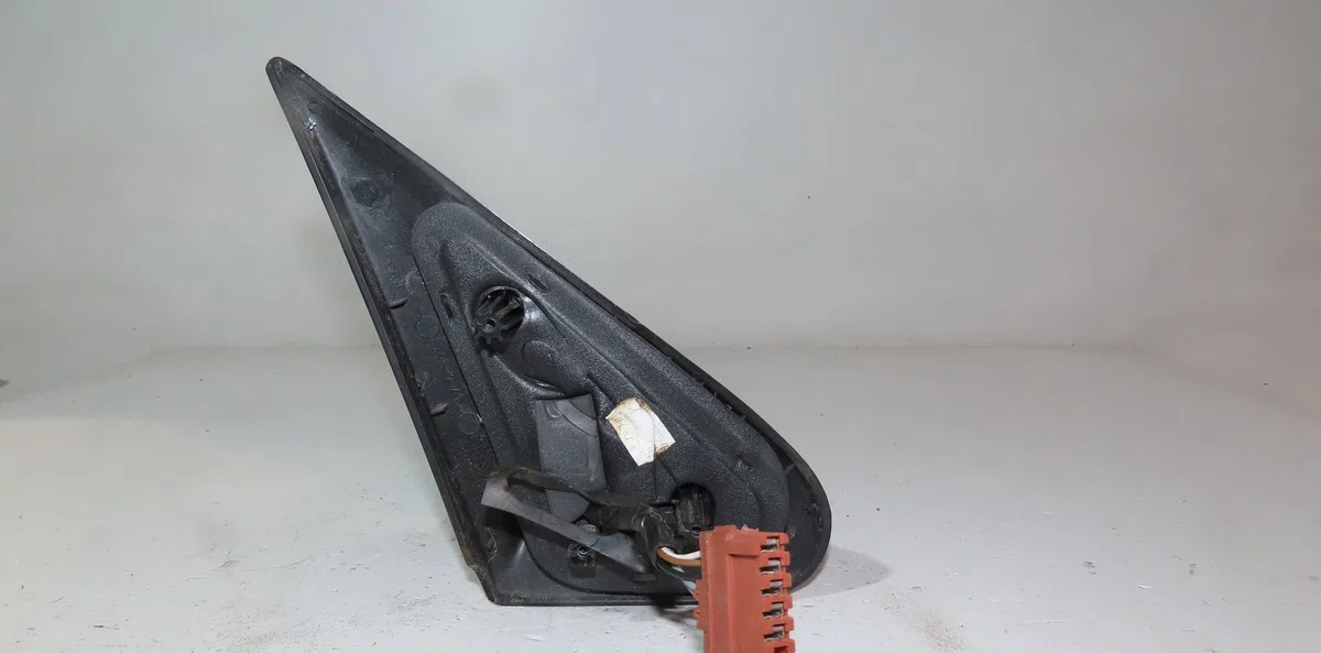 Retroviseur exterieur electrique gauche Peugeot 306 3-5 portes (7A, 7C, N3, N5) 1.6 (1993-2000) occasion
