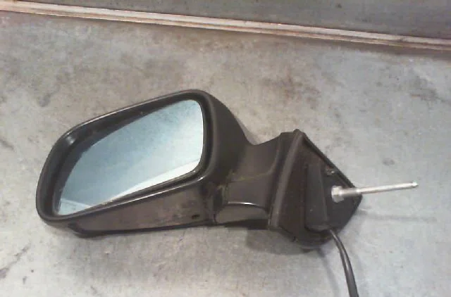 Retroviseur exterieur electrique gauche PEUGEOT 407 2004 occasion