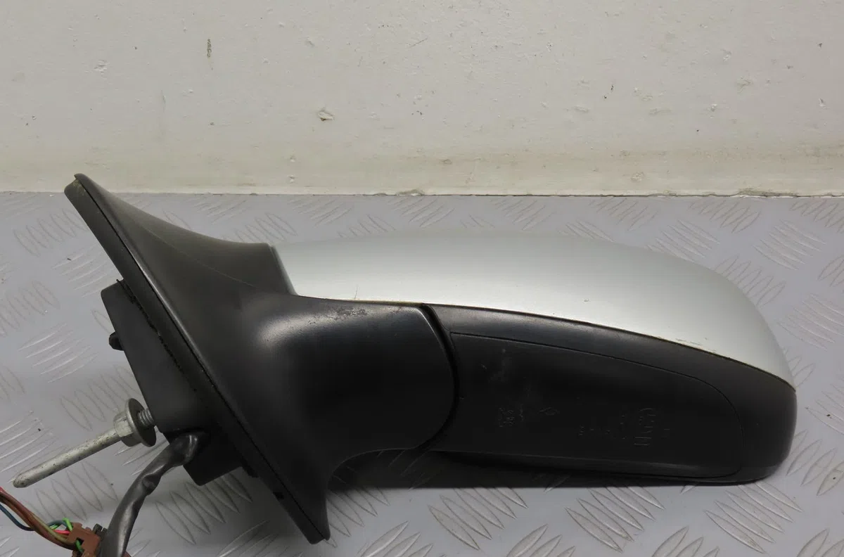 Retroviseur exterieur electrique gauche Peugeot 407 (6D_) 2.2 (6d3fze, 6d3fzh) (2004-2006) occasion