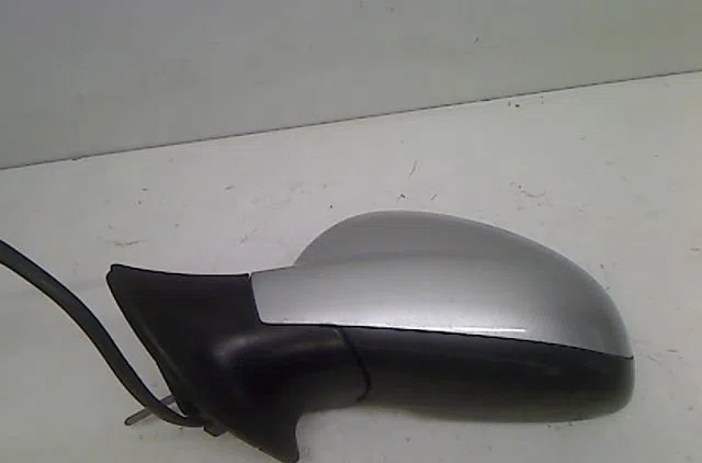 Retroviseur exterieur electrique gauche PEUGEOT 407 SW 2.0 HDI 16V FAP occasion