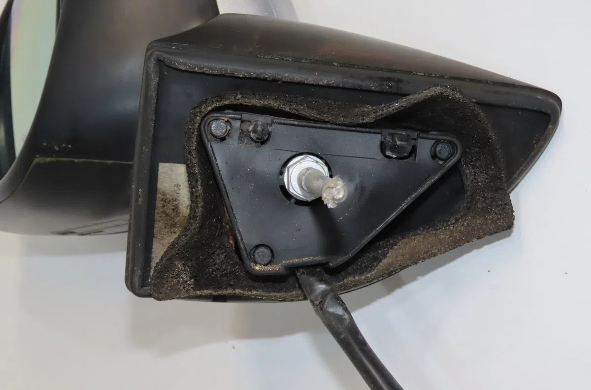 Retroviseur exterieur electrique gauche Peugeot 407 SW (6E_) 2.0 hdi (2008-2010) occasion