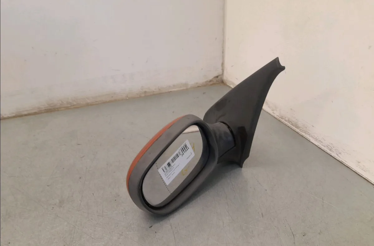 Retroviseur exterieur electrique gauche Renault CLIO II (BB_, CB_) 1.9 d (b-cb0e, bb0j) (1998-2005) occasion