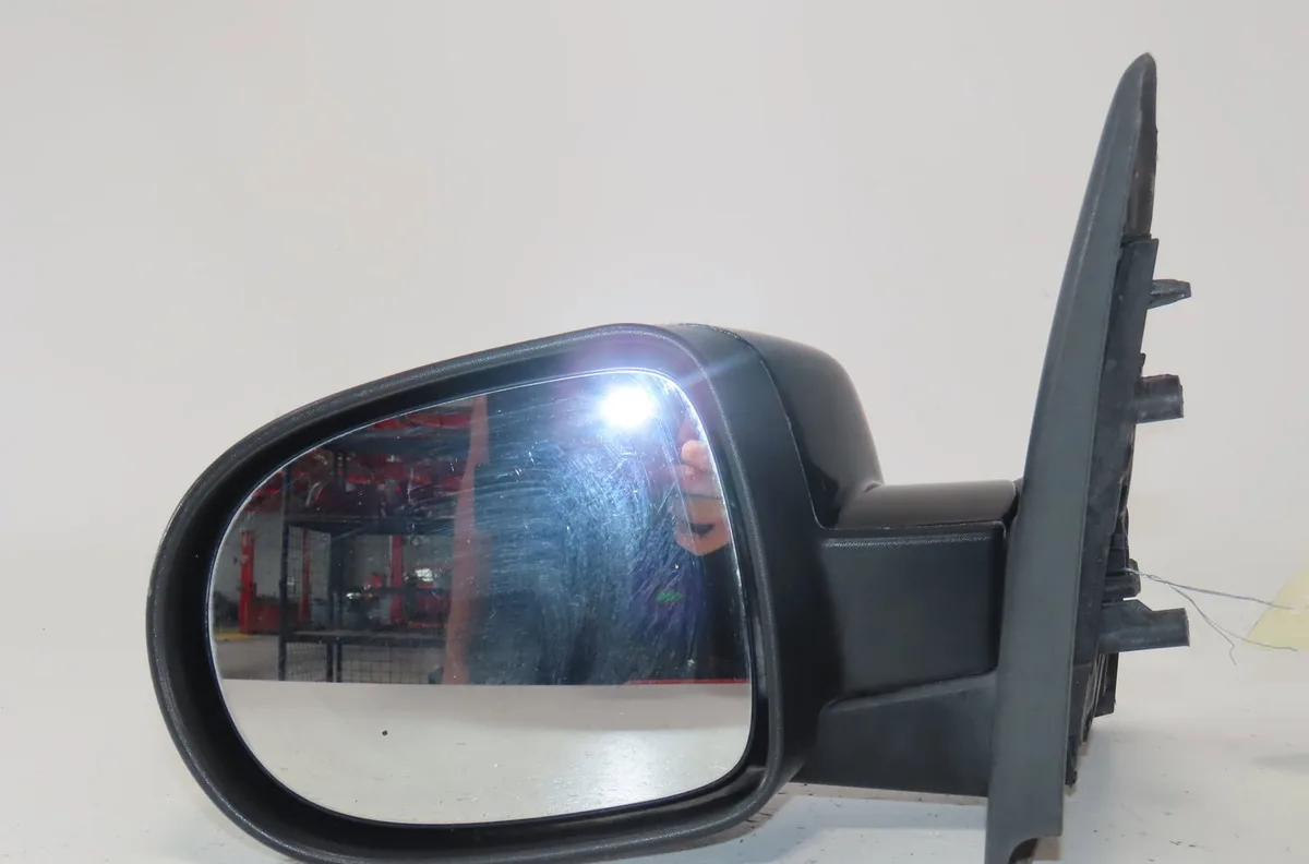Retroviseur exterieur electrique gauche Renault CLIO III (BR0-1, CR0-1) 1.5 dci (br17, cr17) (2005-2012) 5 portes occasi