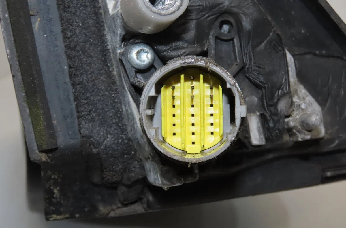 Retroviseur exterieur electrique gauche Renault ESPACE IV (JK0-1_) 2.2 dci (jk0h) (2002-2006) occasion
