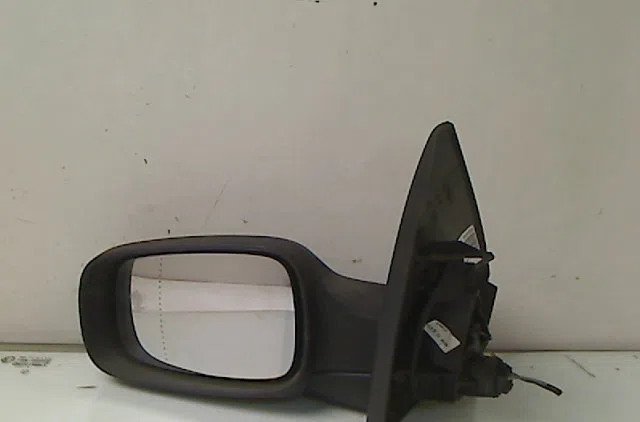 Retroviseur exterieur electrique gauche RENAULT MEGANE II 2004 occasion