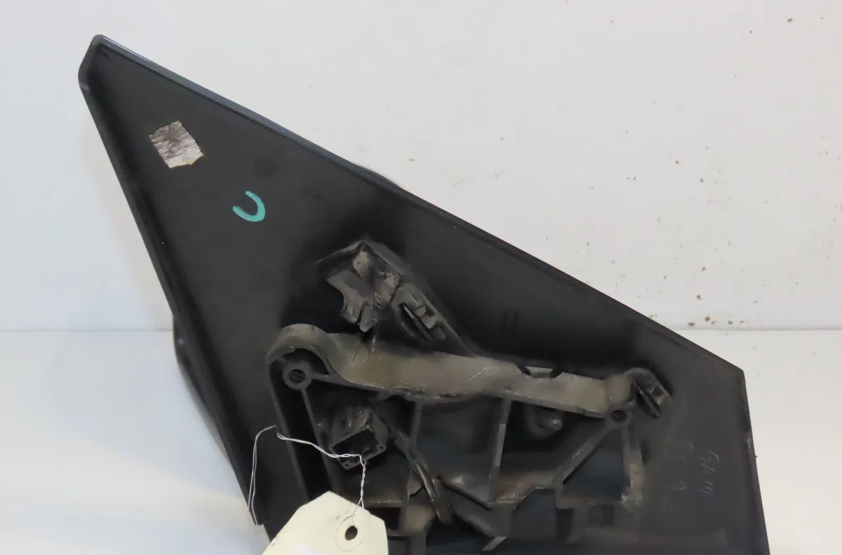 Retroviseur exterieur electrique gauche Renault MEGANE III 3-5 portes (BZ0-1_, B3_) 1.9 dci (bz0n, bz0j) (2008) occasion