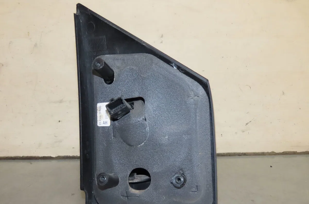 Retroviseur exterieur electrique gauche Renault TWINGO II (CN0_) 1.6 rs (cn0n, cn0r, cn0s) (2008-2014) occasion
