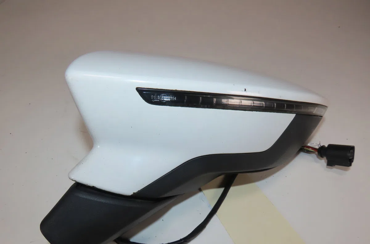Retroviseur exterieur electrique gauche SEAT LEON III occasion
