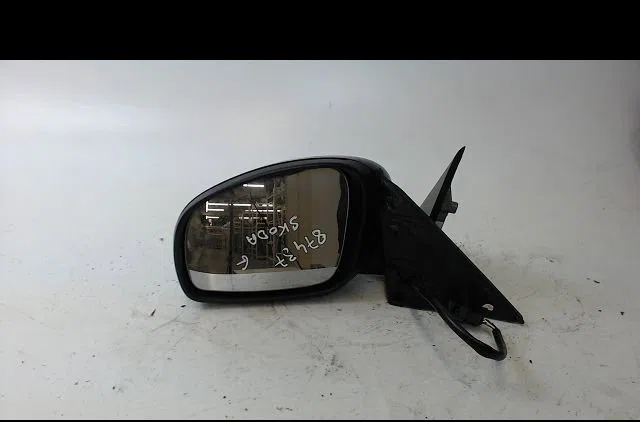 Retroviseur exterieur electrique gauche SKODA FABIA 2007 occasion