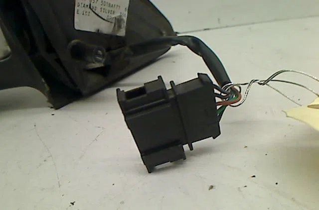 Retroviseur exterieur electrique gauche Skoda OCTAVIA I (1U2) 1.9 tdi (1996-2010) occasion