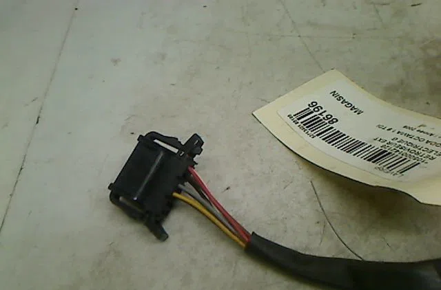 Retroviseur exterieur electrique gauche Skoda OCTAVIA II Combi (1Z5) 1.9 tdi (2004-2010) occasion