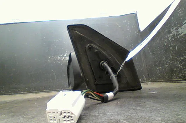 Retroviseur exterieur electrique gauche TOYOTA AVENSIS II phase 1 05-2003--08-2006 occasion