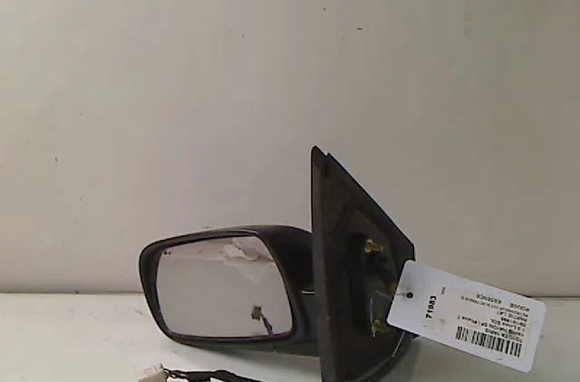 Retroviseur exterieur electrique gauche TOYOTA YARIS I 1999 occasion