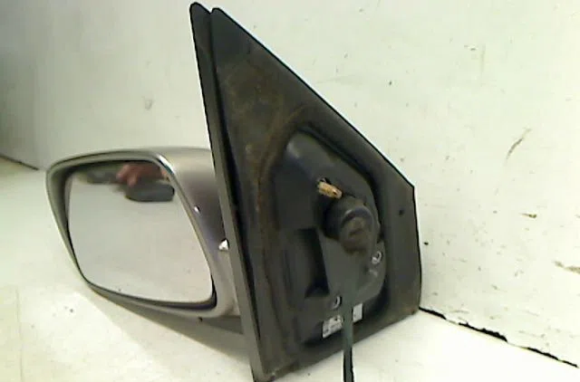 Retroviseur exterieur electrique gauche TOYOTA YARIS occasion