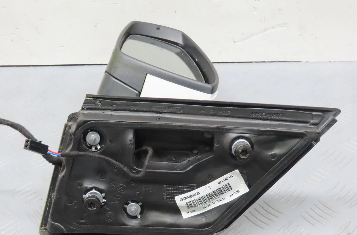 Retroviseur exterieur electrique gauche VOLKSWAGEN UP occasion