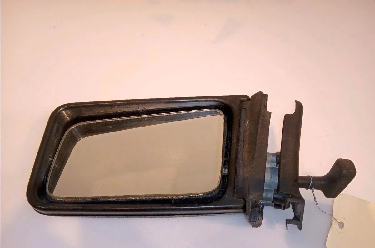 Retroviseur exterieur gauche AUDI 80 II 1985 occasion