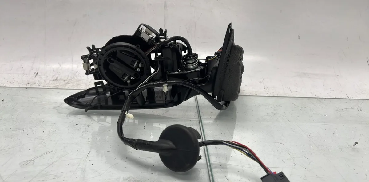 Retroviseur exterieur gauche AUDI A3 2 SPORTBACK PHASE 2 occasion