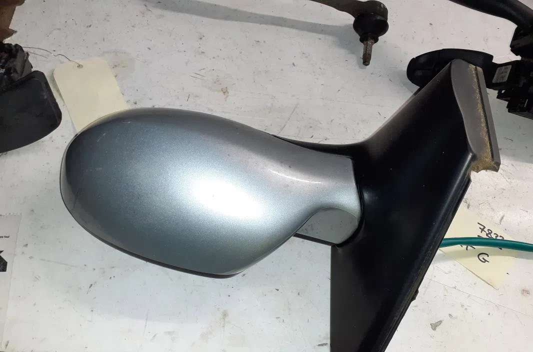 Retroviseur exterieur gauche CITROEN C5 1 PHASE 2 BREAK occasion
