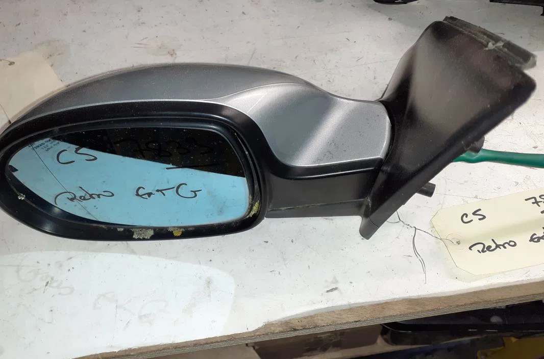 Retroviseur exterieur gauche CITROEN C5 1 PHASE 2 BREAK occasion