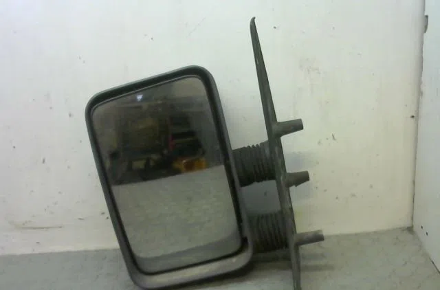 Retroviseur exterieur gauche Citroen JUMPER Camionnette (230L) 2.5 d (1994-2002) occasion