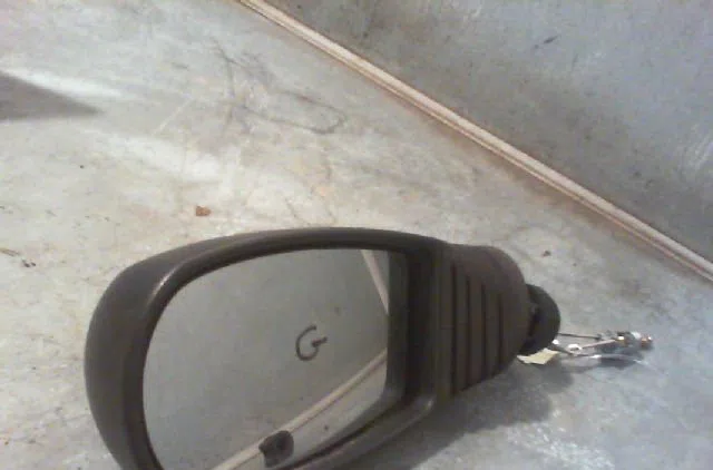 Retroviseur exterieur gauche FIAT PUNTO 2004 occasion