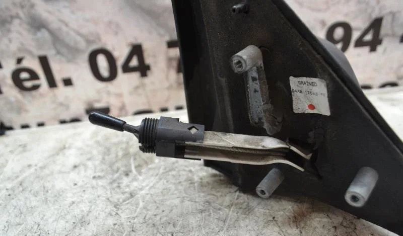 Retroviseur exterieur gauche FORD ESCORT 6 BREAK occasion