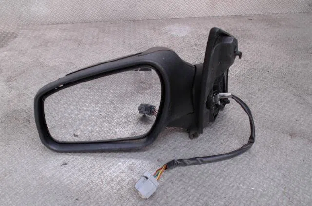 Retroviseur exterieur gauche FORD FOCUS 2  FOCUS 2 PHASE 1 CABRIOLET occasion