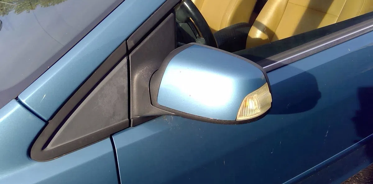 Retroviseur exterieur gauche FORD FOCUS 2  FOCUS 2 PHASE 1 CABRIOLET occasion