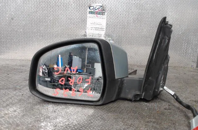 Retroviseur exterieur gauche FORD MONDEO 3  MONDEO 3 PHASE 1 occasion