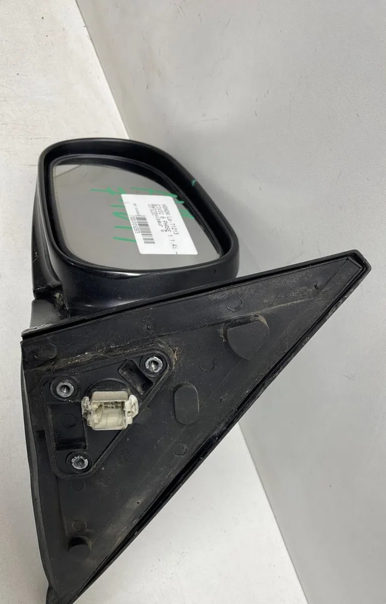 Retroviseur exterieur gauche Honda CIVIC VI Hatchback (EJ, EK) 1.4 i s (ej9) (1995-2001) occasion