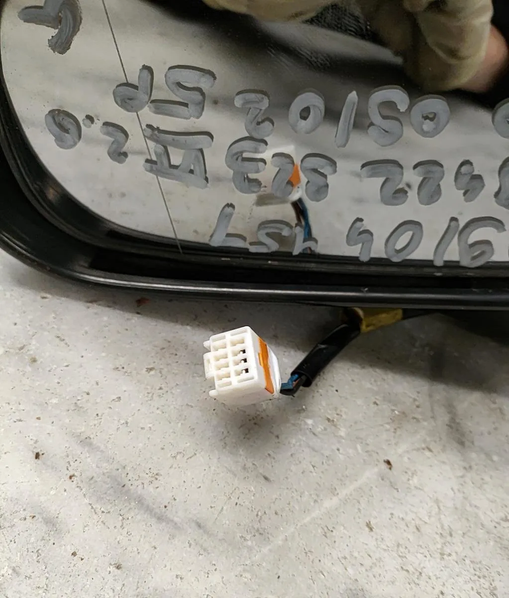 Retroviseur exterieur gauche MAZDA 323 6 occasion