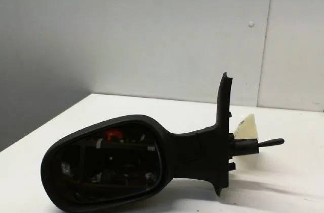 Retroviseur exterieur gauche NISSAN MICRA III Phase 1 01-2003--07-2005 1.2i 80ch occasion