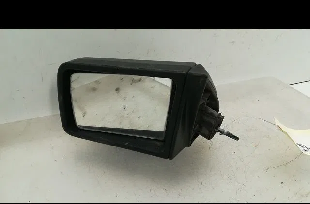 Retroviseur exterieur gauche OPEL CORSA I 1992 occasion