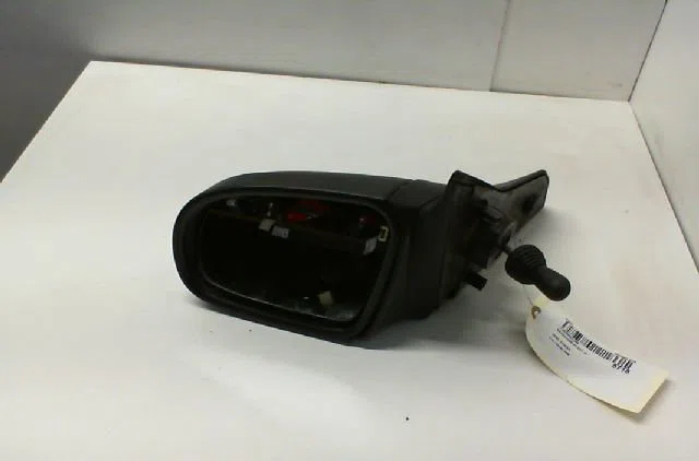 Retroviseur exterieur gauche OPEL CORSA II Phase 2 04-1997--10-2000 1.0i 12v 55ch occasion