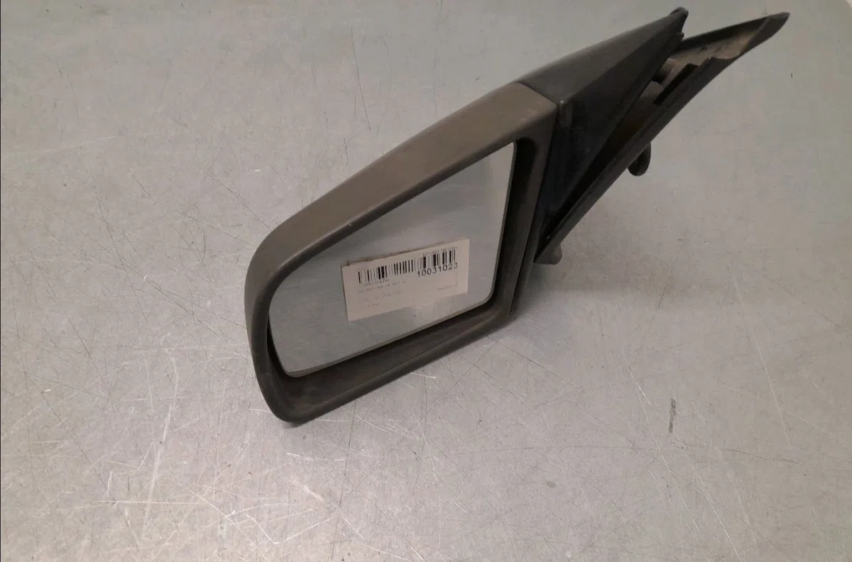 Retroviseur exterieur gauche OPEL VECTRA I occasion