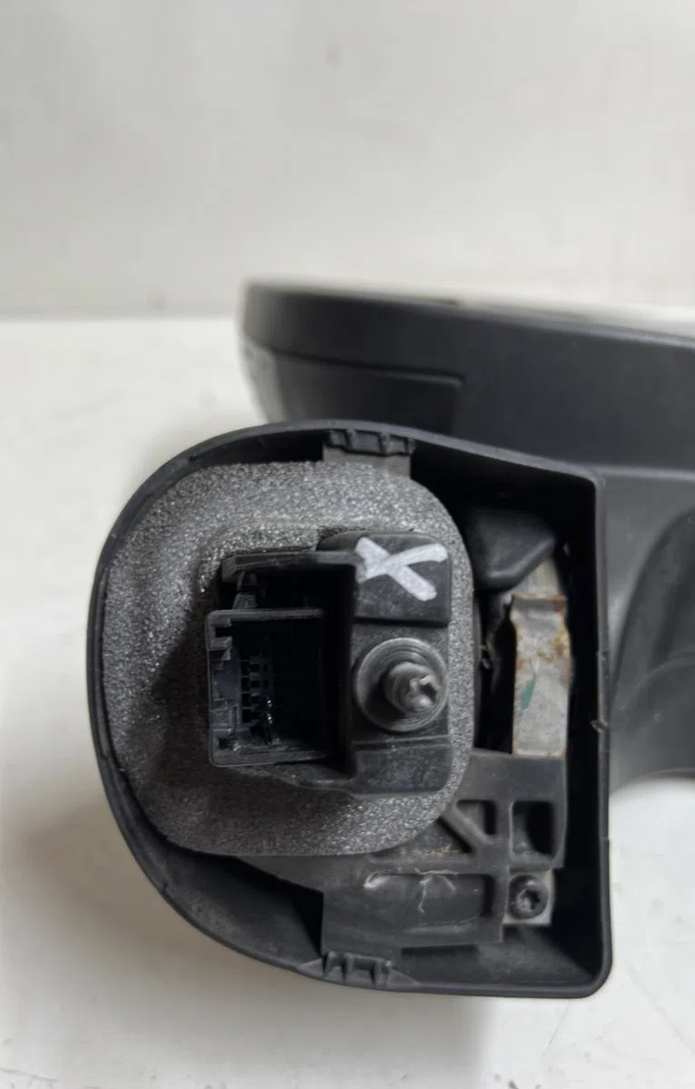 Retroviseur exterieur gauche Opel VIVARO A Autobus-Autocar (X83) 2.5 cdti (f7, j7, a07) (2006-2014) occasion