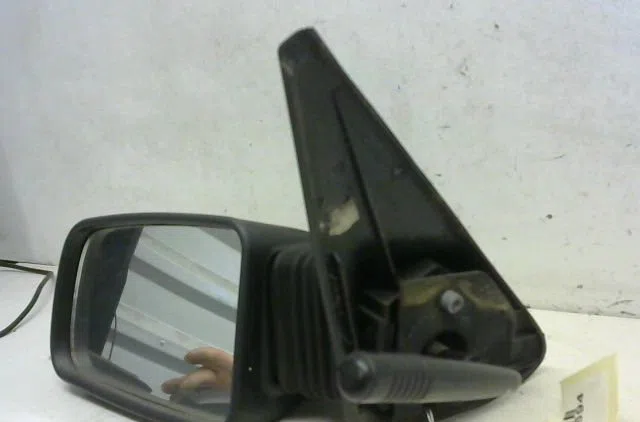 Retroviseur exterieur gauche Peugeot 205 II (20A-C) 1.4 (1988-1998) occasion