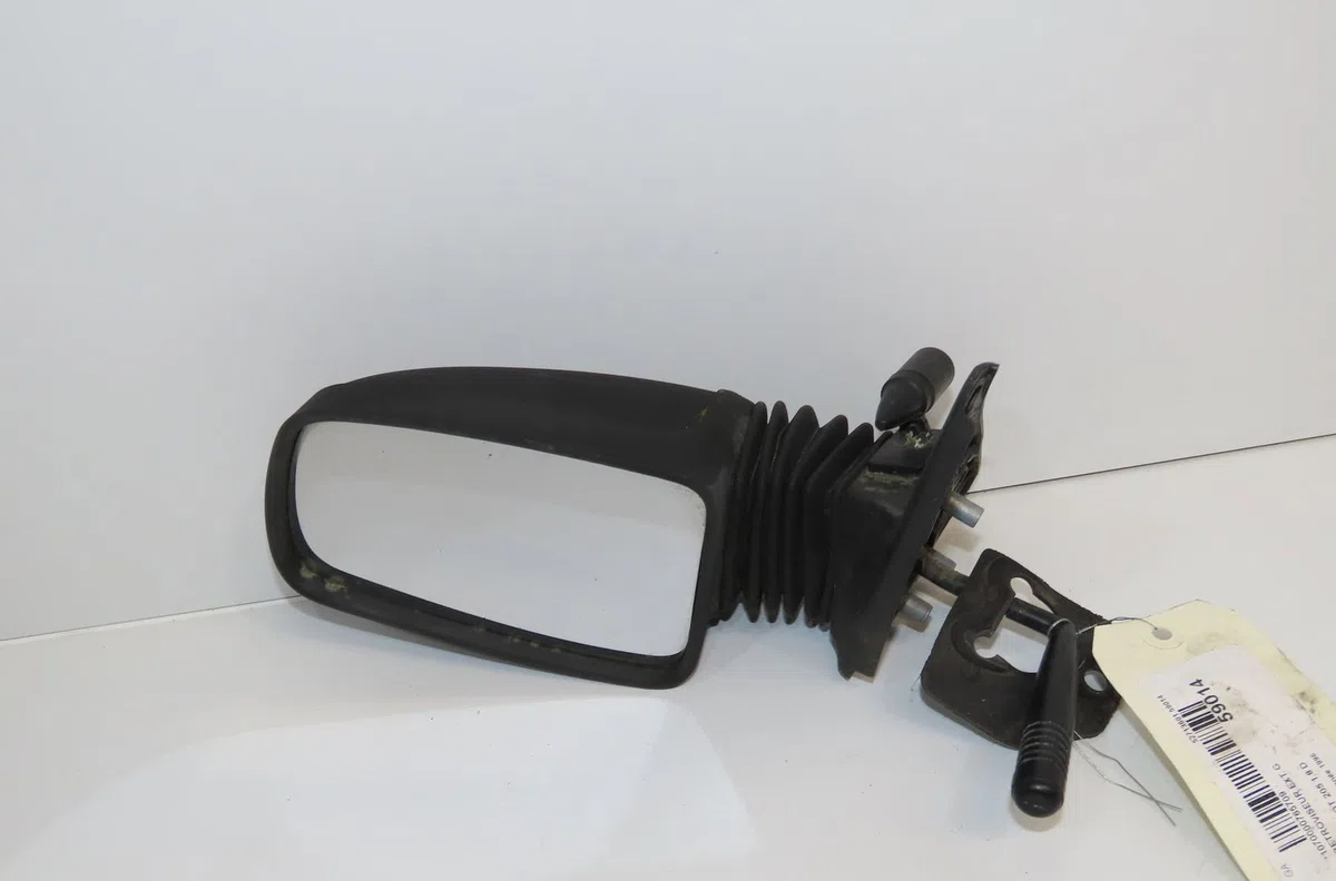 Retroviseur exterieur gauche Peugeot 205 II (20A-C) 1.7 diesel (1987-1998) occasion