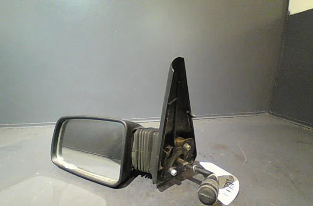 Retroviseur exterieur gauche PEUGEOT 205 Phase 1 03-1983--07-1987 occasion
