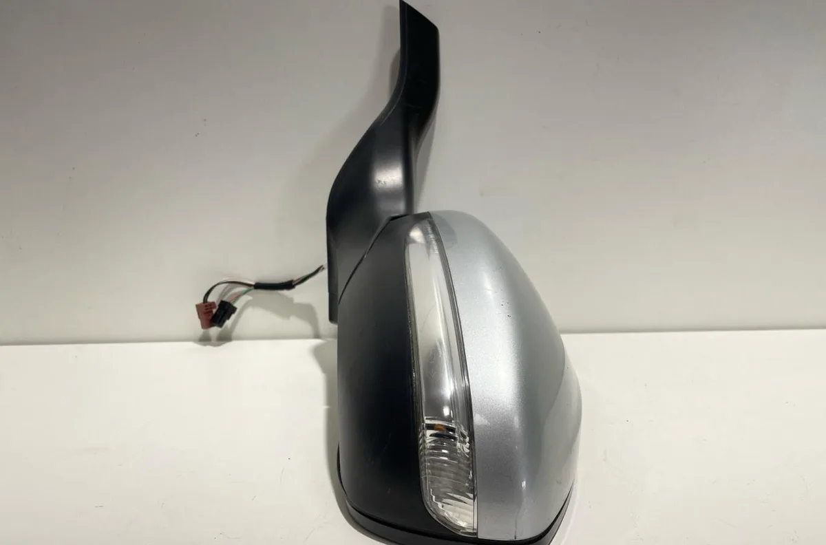 Retroviseur exterieur gauche Peugeot 208 I (CA_, CC_) 1.6 hdi (2012) 5 portes occasion