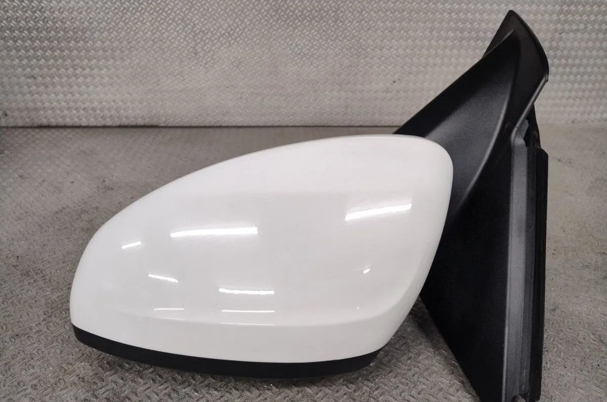 Retroviseur exterieur gauche Peugeot 208 II (UB_, UP_, UW_, UJ_) 1.2 puretech 75 (2019) occasion
