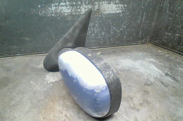 Retroviseur exterieur gauche Peugeot 306 (7B, N3, N5) 1.9 d (1998-2001) occasion
