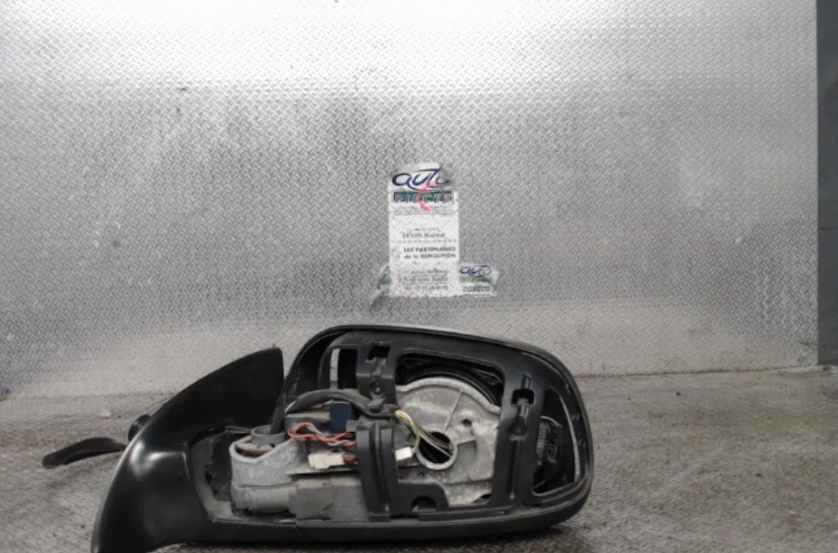 Retroviseur exterieur gauche PEUGEOT 307  307 PHASE 1 BREAK occasion